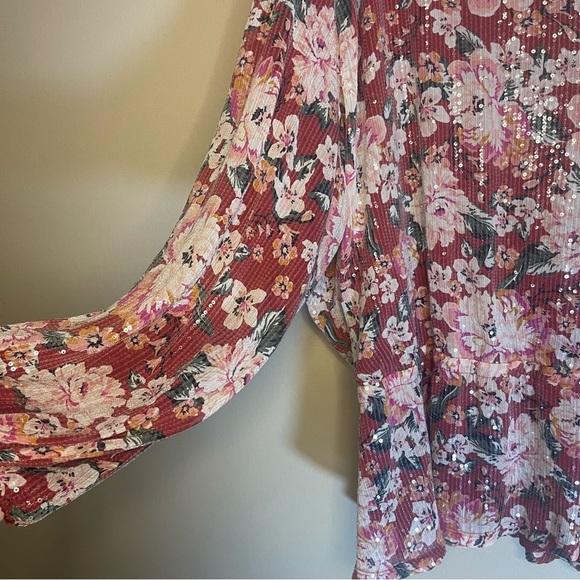 LC Lauren Conrad Floral Sequin Blouse Size 4X - Picture 6 of 6